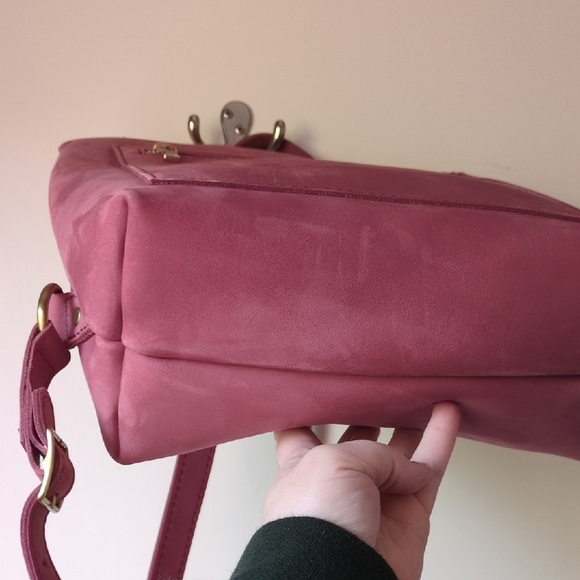 "Almost Perfect" Tote Backpack - Picture 3 of 11